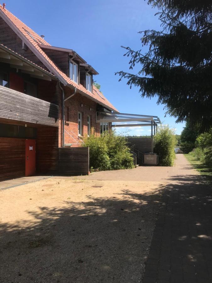 Prima Inn Ferienwohnungen Sonnenufer Am Ruppiner See Neuruppin Bagian luar foto